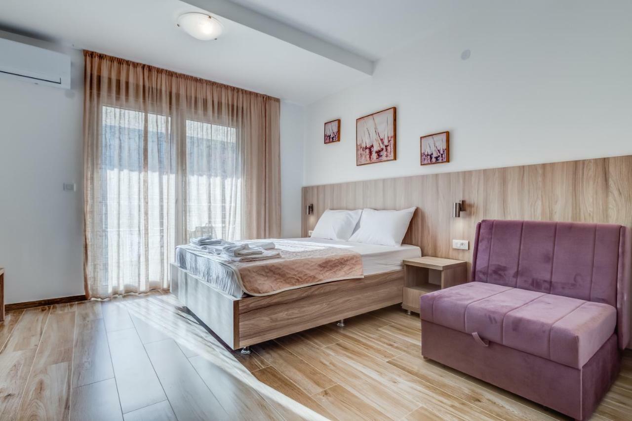 Adriatik Lux Apartments Будва Екстер'єр фото
