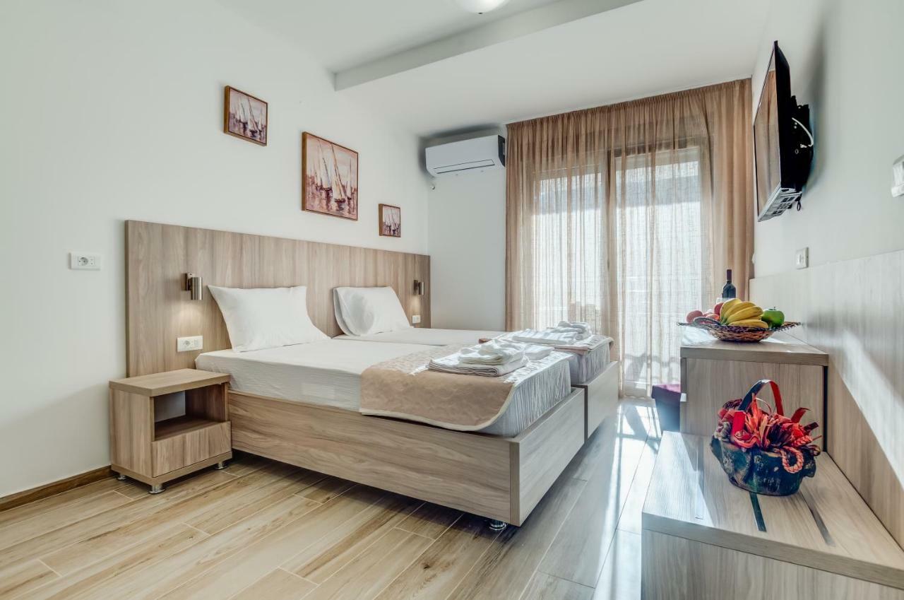 Adriatik Lux Apartments Будва Екстер'єр фото